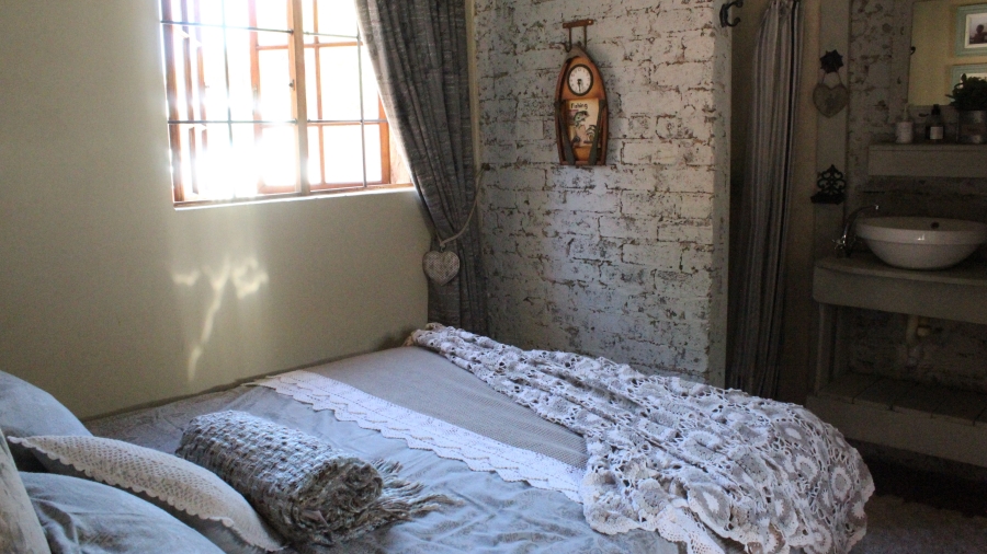 5 Bedroom Property for Sale in Parys Free State